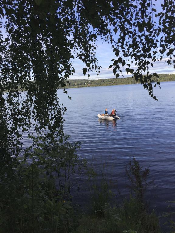Stoepafors 110 Hotel Sunne Buitenkant foto